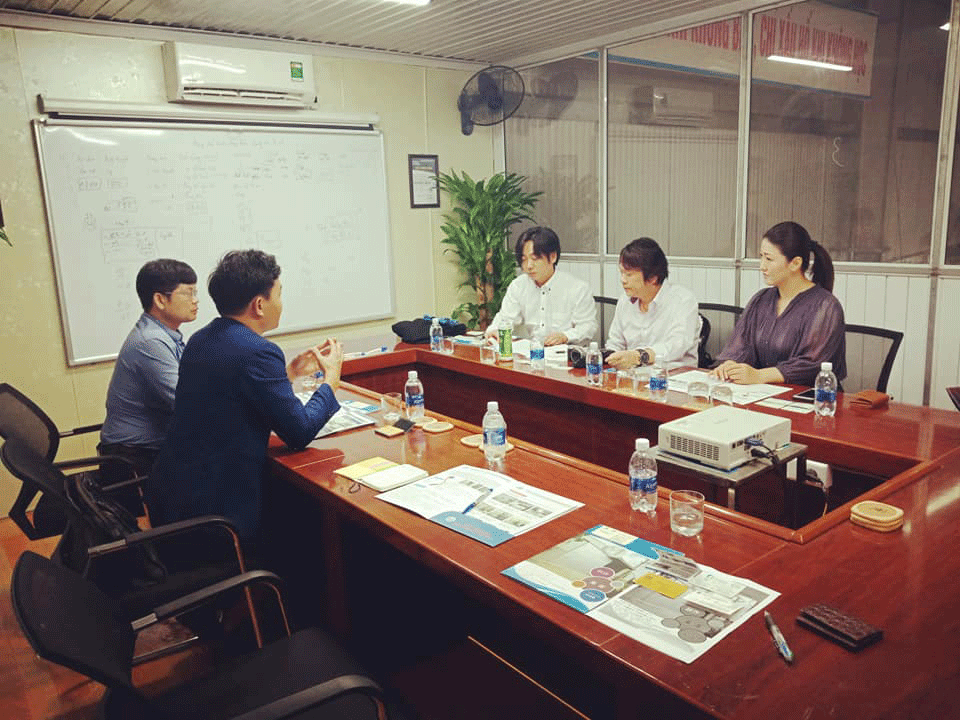 Doan khach nhạt thăm nhà máy cũ năm 2020 Doan khach nhạt thăm nhà máy cũ năm 2020