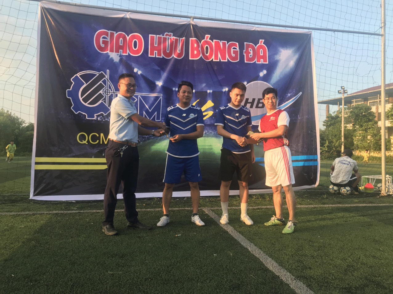 Giao lưu bóng đã với QCM năm 2020 Giao lưu bóng đã với QCM năm 2020